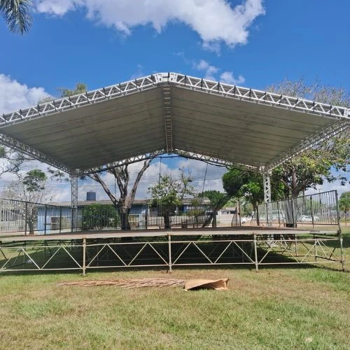 Estrutura de palco para show